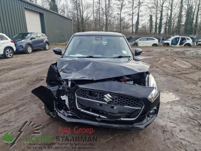 Suzuki Swift 1.0 Booster Jet Turbo 12V SHVS Sloopvoertuig (2019, Zwart)