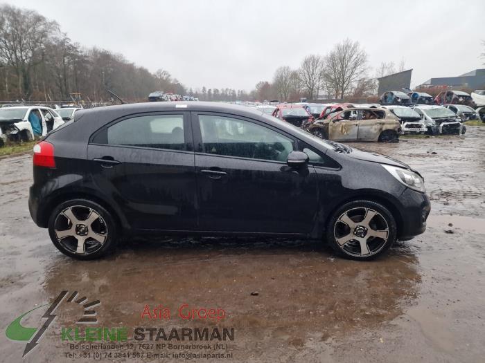 Kia Rio III 1.2 CVVT 16V Sloopvoertuig (2012, Zwart)