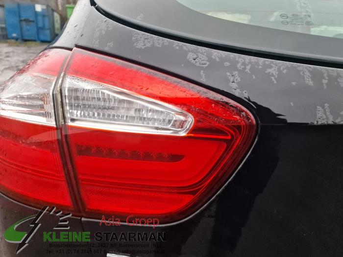 Kia Rio III 1.2 CVVT 16V Sloopvoertuig (2012, Zwart)