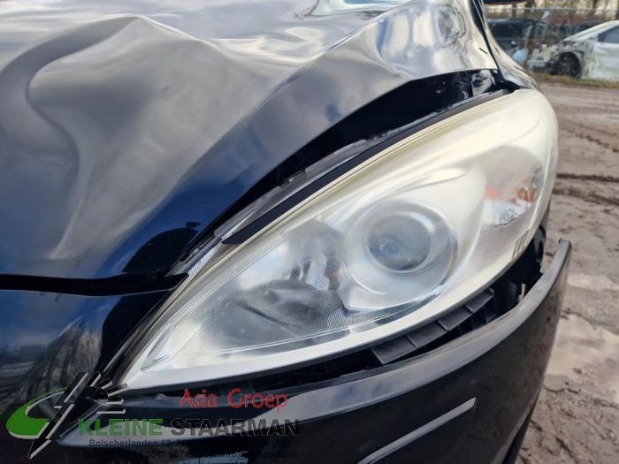 Mazda 5 2.0i 16V Sloopvoertuig (2011, Zwart)