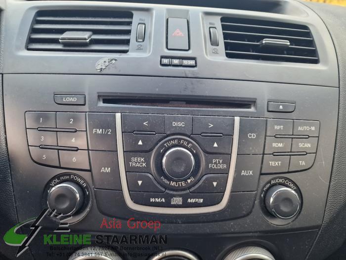 Mazda 5 2.0i 16V Sloopvoertuig (2011, Zwart)