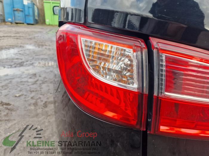 Mazda 5 2.0i 16V Sloopvoertuig (2011, Zwart)