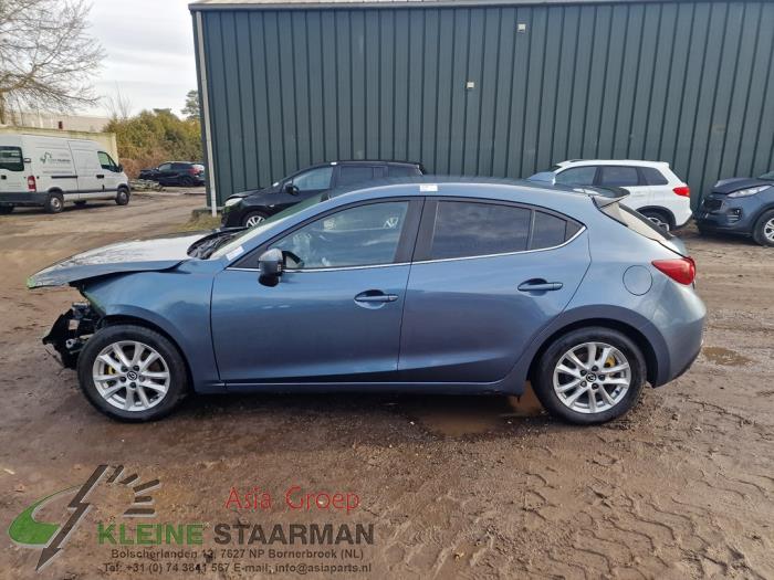 Mazda 3 1.5 Skyactiv-G 100 16V Sloopvoertuig (2014, Blauw)