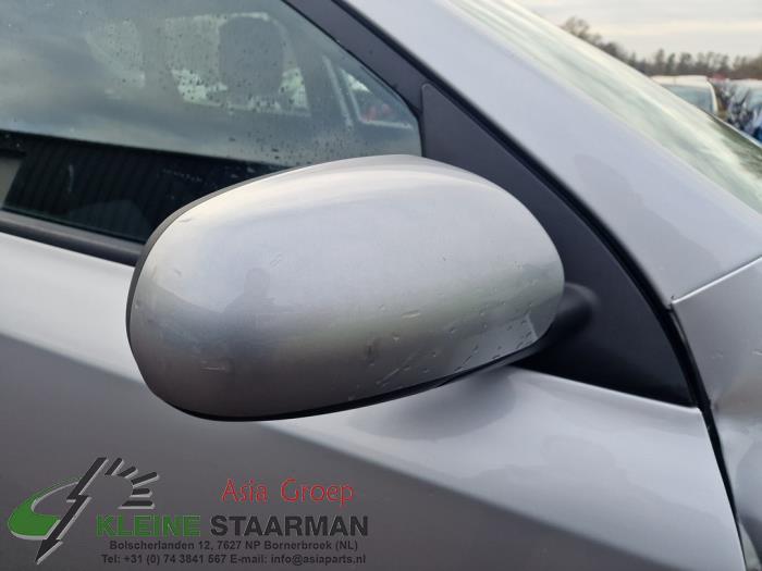 Kia Cee'd Sporty Wagon 1.4 16V Sloopvoertuig (2010, Grijs)