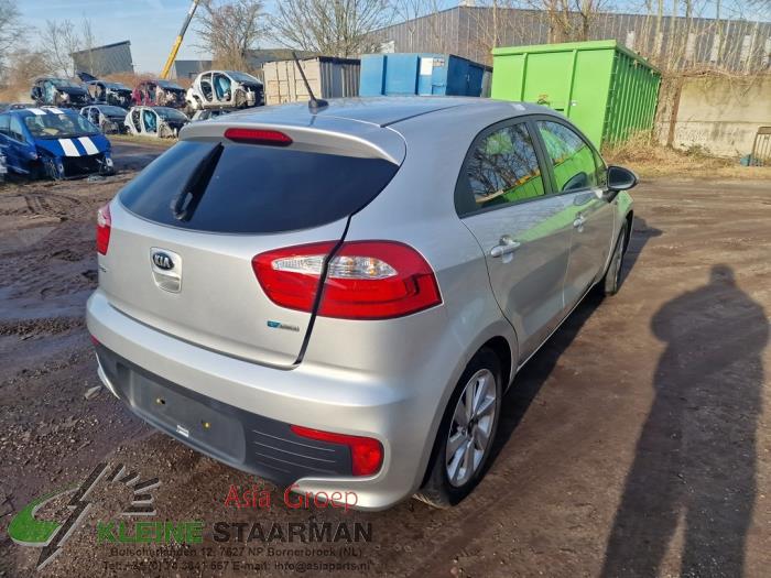 Kia Rio III 1.2 CVVT 16V Sloopvoertuig (2016, Grijs)
