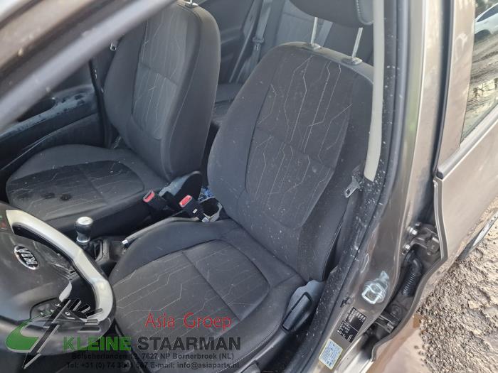 Kia Picanto 1.0 12V Sloopvoertuig (2015, Grijs)