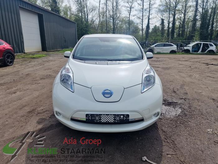 Nissan Leaf Leaf Sloopvoertuig (2016, Wit)