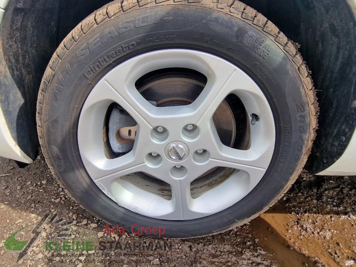 Nissan Leaf Leaf Sloopvoertuig (2016, Wit)