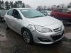 Opel Astra J 1.6 CDTI 16V Sloopvoertuig (2015, Zilvergrijs)