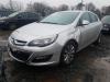 Opel Astra J 1.6 CDTI 16V Sloopvoertuig (2015, Zilvergrijs)
