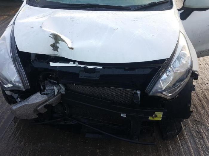 Kia Rio III 1.2 CVVT 16V Sloopvoertuig (2015, Wit)