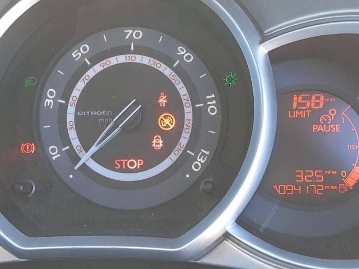 Citroen C3 1.4 16V VTi Sloopvoertuig (2011, Grijs)