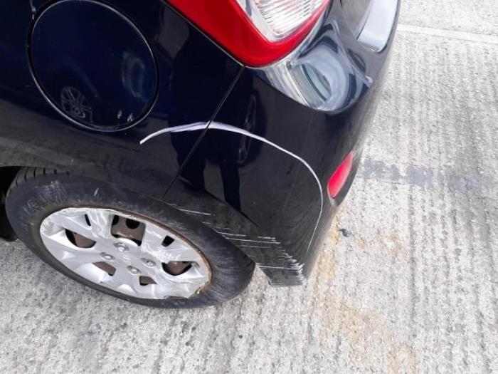 Hyundai i10 1.0 12V Sloopvoertuig (2014, Zwart)