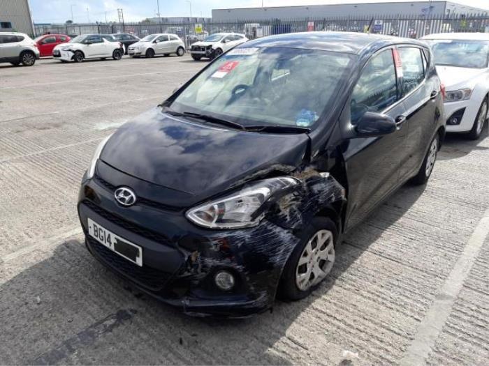 Hyundai i10 1.0 12V Sloopvoertuig (2014, Zwart)