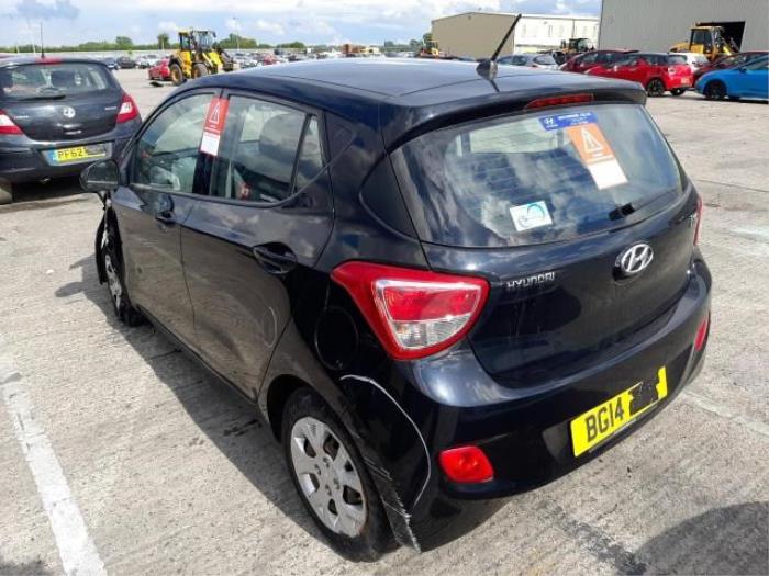 Hyundai i10 1.0 12V Sloopvoertuig (2014, Zwart)