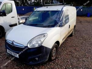 Opel Combo Tour 1.3 CDTI 16V ecoFlex Sloopvoertuig (2012, Wit)