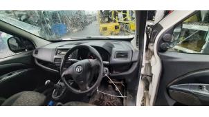 Opel Combo Tour 1.3 CDTI 16V ecoFlex Sloopvoertuig (2012, Wit)