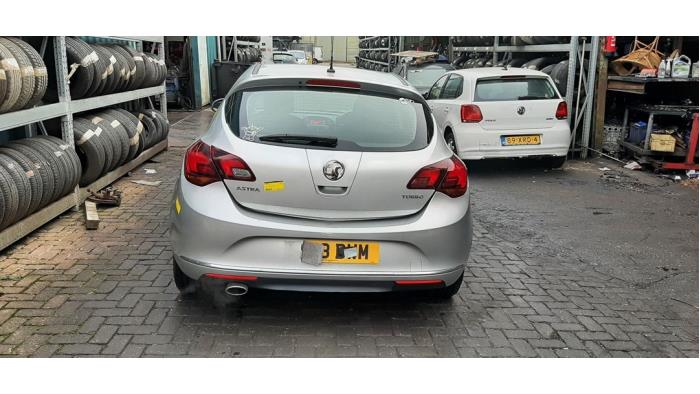 Opel Astra J 1.4 Turbo 16V Sloopvoertuig (2013, Grijs)