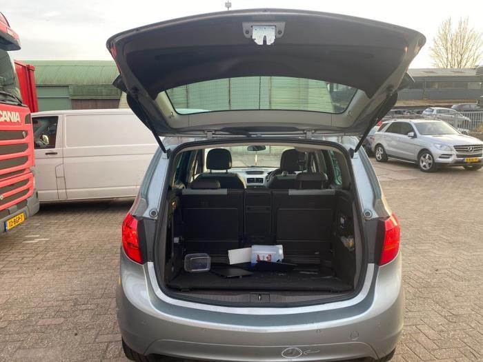 Opel Meriva 1.4 Turbo 16V Ecotec Sloopvoertuig (2010, Licht, Grijs)