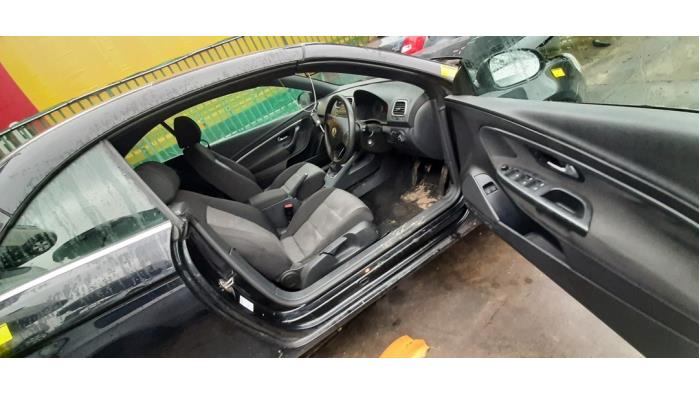 Volkswagen Eos 1.4 TSI 16V BlueMotion Sloopvoertuig (2008, Zwart)