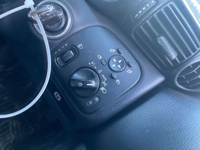 Mercedes C Combi 1.8 C-180K 16V Sloopvoertuig (2007, Grijs)