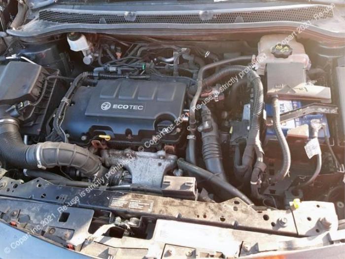 Opel Astra J 1.4 Turbo 16V Sloopvoertuig (2010, Zwart)