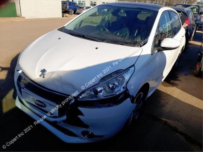 Peugeot 208 I 1.2 Vti 12V PureTech 82 Sloopvoertuig (2012, Wit)