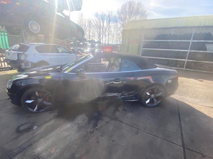 Audi A5 Cabrio 2.0 TFSI 16V Sloopvoertuig (2010, Zwart)