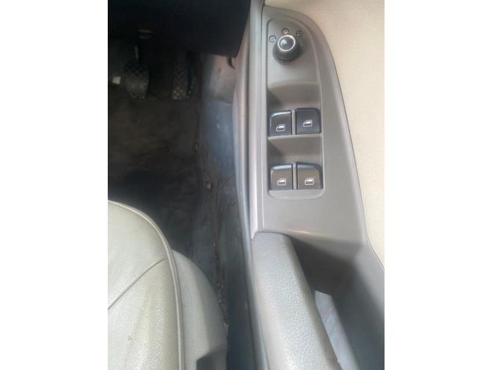 Audi A5 Cabrio 2.0 TFSI 16V Sloopvoertuig (2010, Zwart)