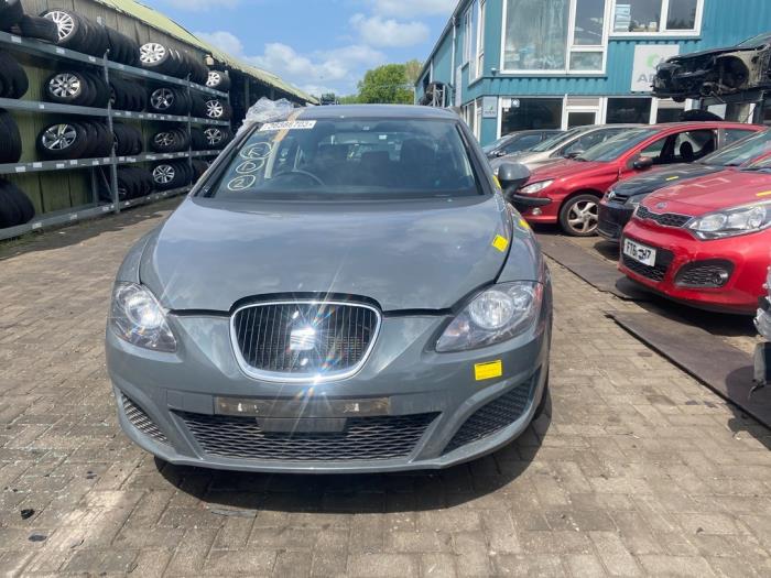 Seat Leon 1.2 TSI Sloopvoertuig (2010, Metallic, Grijs)