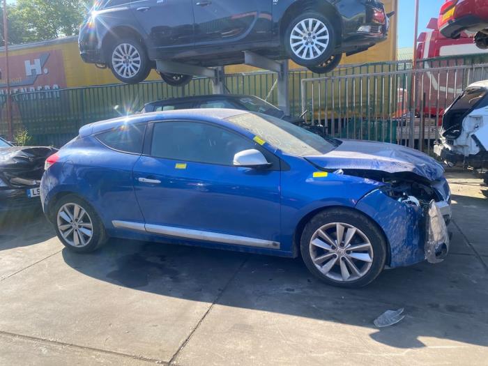 Renault Megane III Coupe 1.4 16V TCe 130 Sloopvoertuig (2012, Blauw)