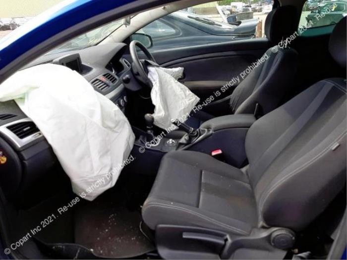 Renault Megane III Coupe 1.4 16V TCe 130 Sloopvoertuig (2012, Blauw)