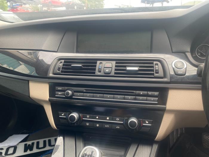 BMW 5 serie 520d 16V Sloopvoertuig (2010, Zwart)