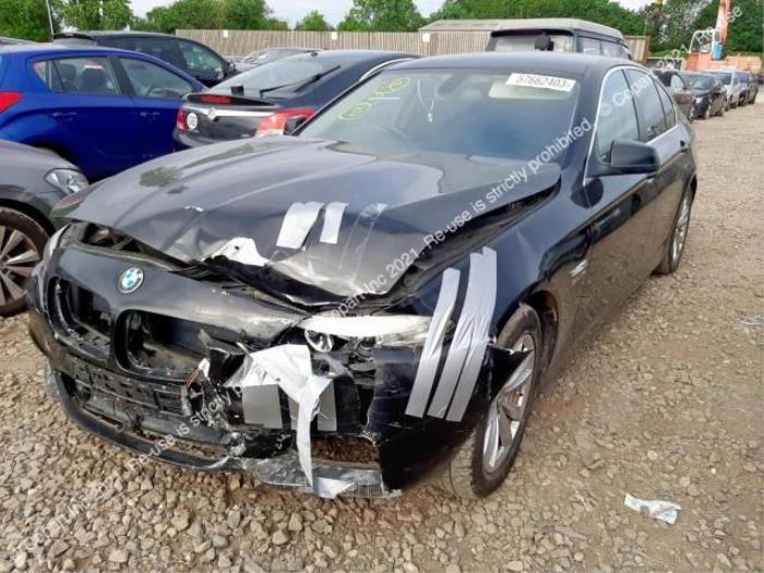 BMW 5 serie 520d 16V Sloopvoertuig (2010, Zwart)