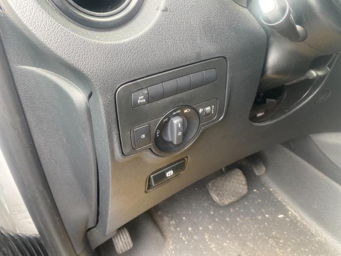 Mercedes Vito 2.2 114 CDI 16V Sloopvoertuig (2017, Wit)