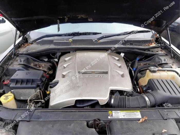 Chrysler 300 C 3.0 CRD V6 24V Sloopvoertuig (2008, Zwart)