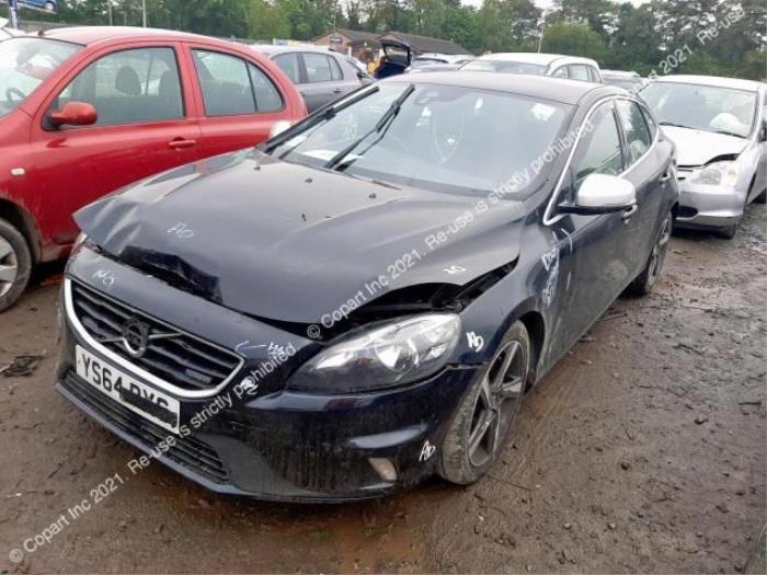 Volvo V40 1.6 D2 Sloopvoertuig (2014, Zwart, Saffierblauw, Saffierzwart)