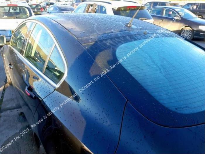 Opel Insignia 2.0 CDTI 16V 130 Ecotec Sloopvoertuig (2010, Zwart)