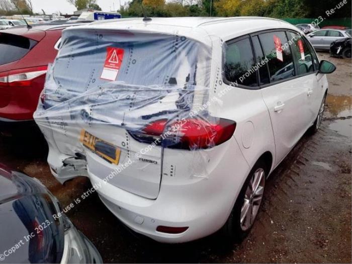 Opel Zafira Tourer 1.4 Turbo 16V EcoFLEX Sloopvoertuig (2015, Wit)