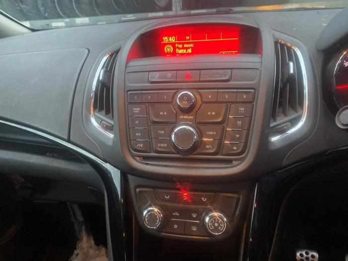 Opel Zafira Tourer 1.4 Turbo 16V EcoFLEX Sloopvoertuig (2015, Wit)