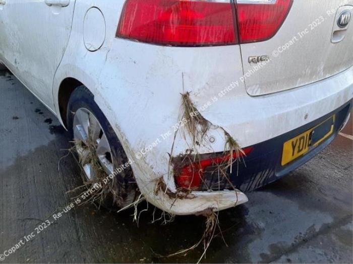 Kia Rio III 1.2 CVVT 16V Sloopvoertuig (2016, Wit)