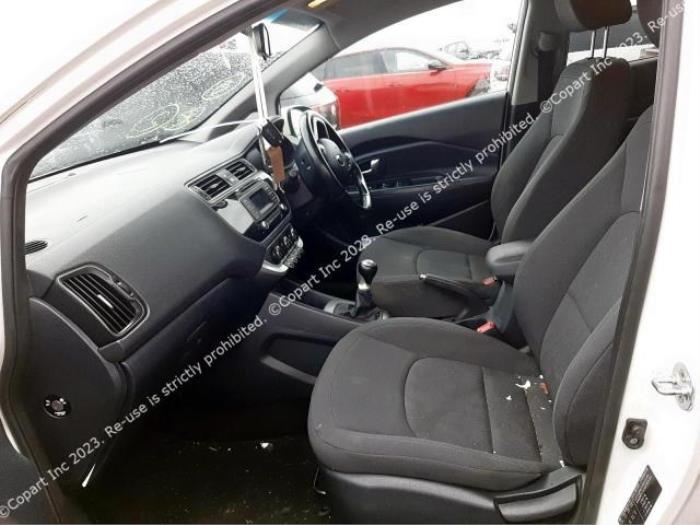 Kia Rio III 1.2 CVVT 16V Sloopvoertuig (2016, Wit)