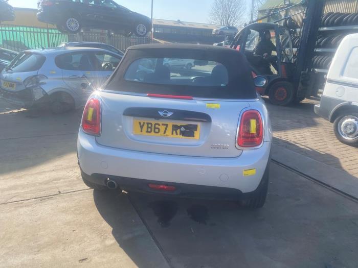 Mini Mini Convertible 1.5 12V Cooper Sloopvoertuig (2017, Grijs)
