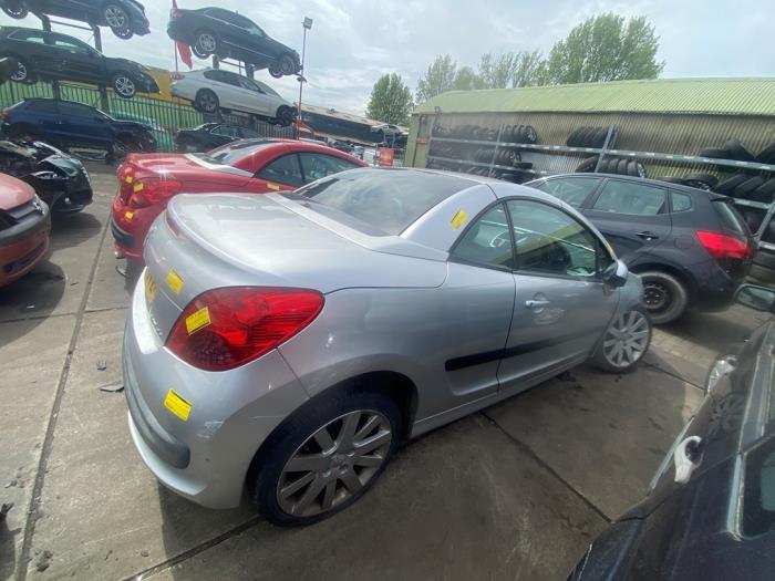 Peugeot 207 CC 1.6 16V Sloopvoertuig (2008, Zilvergrijs, Transparant, Moonmist, Aluminium)