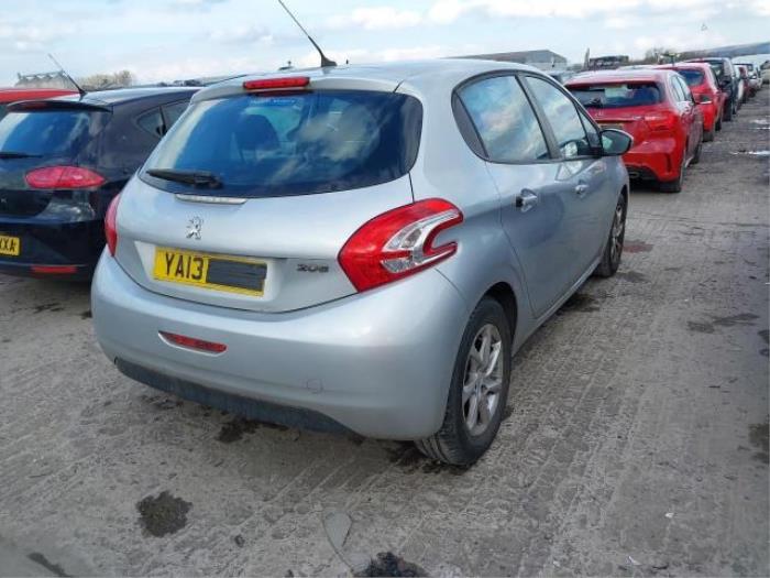 Peugeot 208 I 1.2 Vti 12V PureTech 82 Sloopvoertuig (2013, Grijs)