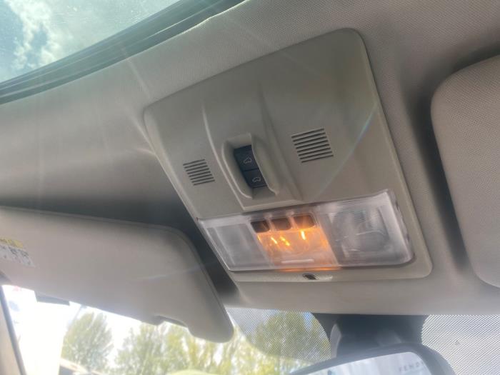 Landrover Discovery IV 3.0 TD V6 24V Sloopvoertuig (2010, Donker, Zilvergrijs)