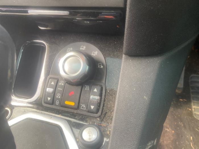 Landrover Discovery IV 3.0 TD V6 24V Sloopvoertuig (2010, Donker, Zilvergrijs)