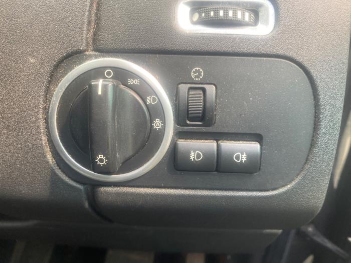 Landrover Discovery IV 3.0 TD V6 24V Sloopvoertuig (2010, Donker, Zilvergrijs)