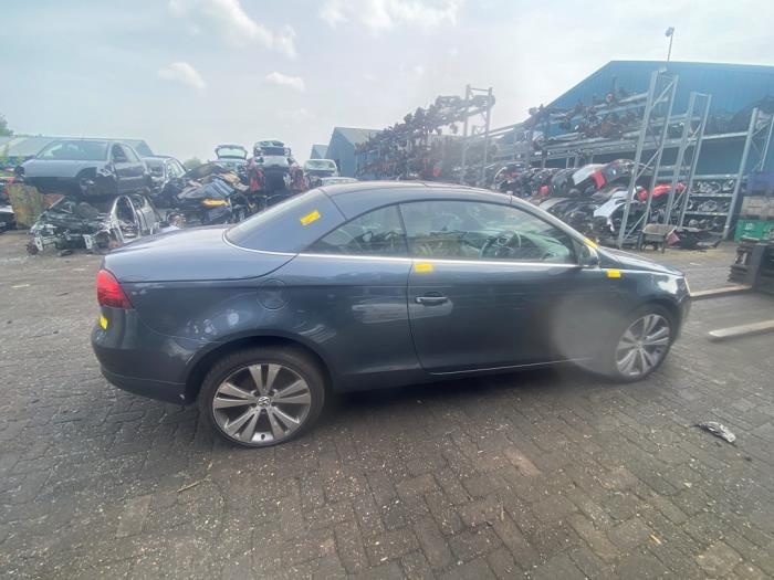 Volkswagen Eos 2.0 TFSI 16V Sloopvoertuig (2006, Donker, Grijs)