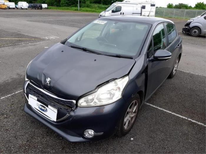 Peugeot 208 I 1.4 16V Sloopvoertuig (2013, Donker, Zilvergrijs, Moonmist)